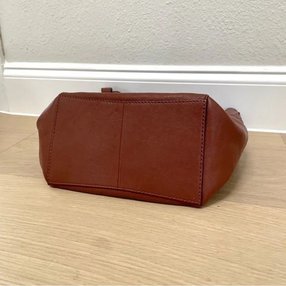 Frye Leather Side Pocket Hobo Bag in Cognac - Picture 5 of 7